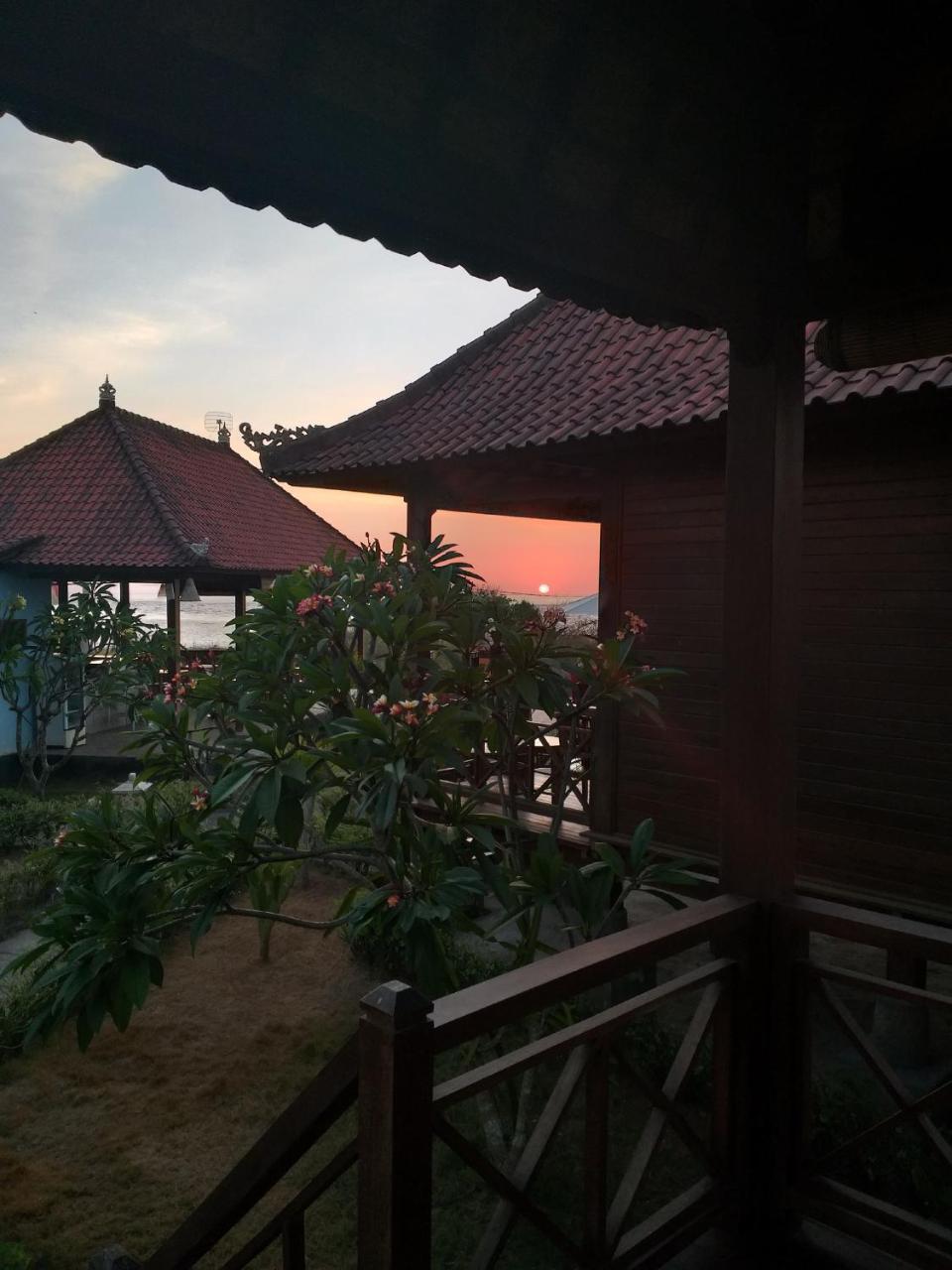 Neo Ulap Bali Villas Nusa Lembongan  Exterior photo
